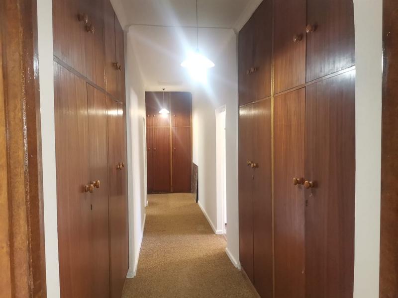 4 Bedroom Property for Sale in Albertinia Western Cape